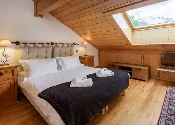 Les Sonnailles - Year Apartment *