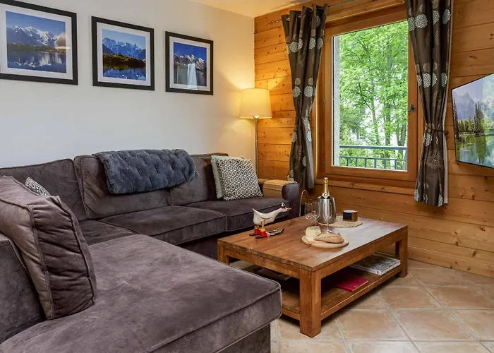 Les Sonnailles - Year Apartment *