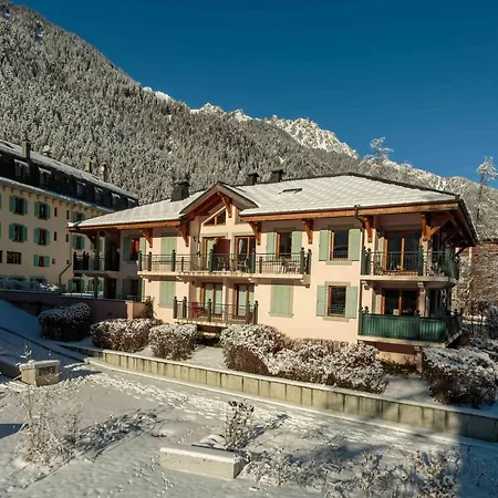 Les Sonnailles - Year Apartment *