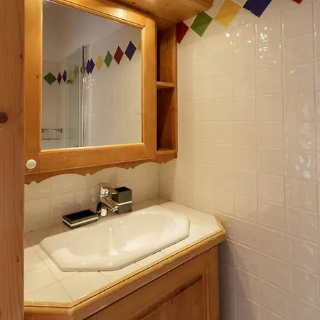 Apartment Les Sonnailles - Year